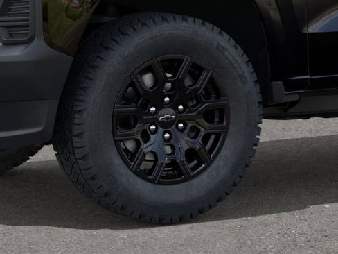 New 2026 Chevrolet Colorado W/T w/ WT Custom Package image 9