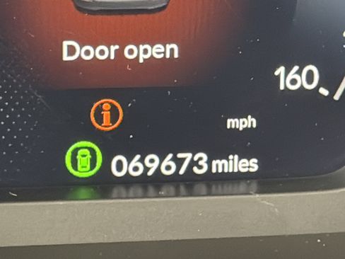 Used 2022 Honda Civic Sport Touring image 5