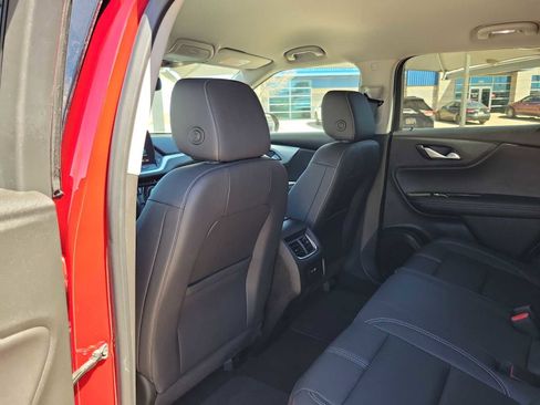 Used 2023 Chevrolet Blazer LT image 8