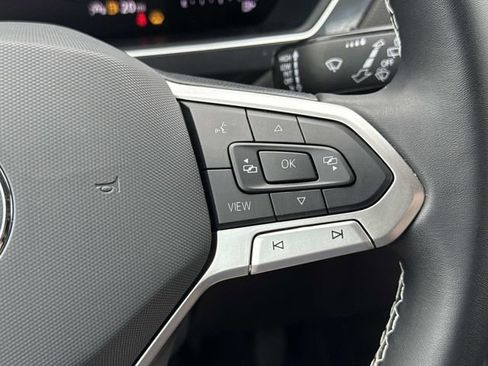 Used 2024 Volkswagen Tiguan S image 24