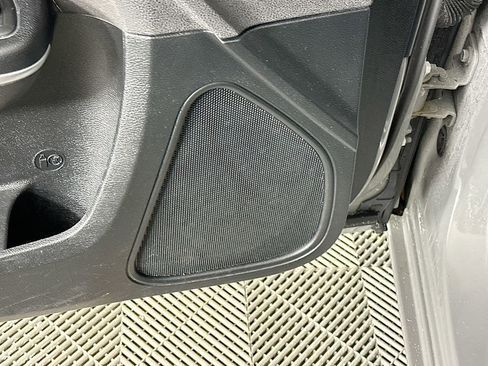 Used 2017 Dodge Charger SXT image 24