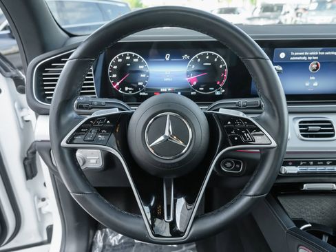 Used 2025 Mercedes-Benz GLE 350 4MATIC image 10