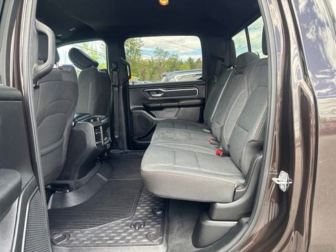 Used 2019 RAM 1500 Big Horn AWD/4WD image 17