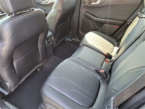 New 2025 Ford Escape SE w/ PHEV Premium Package image 6