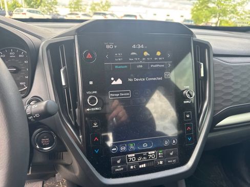 Certified 2025 Subaru Forester Premium AWD/4WD image 16