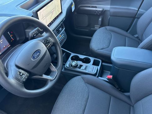 New 2026 Ford Maverick XL image 9