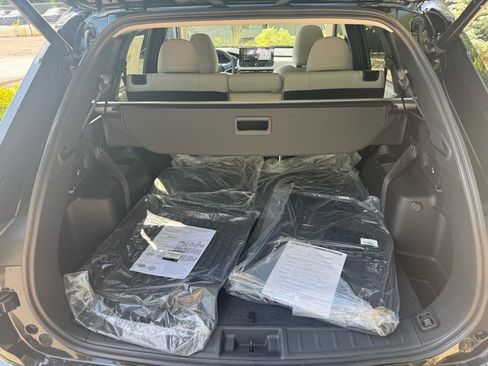 New 2025 Mitsubishi Outlander SE image 16