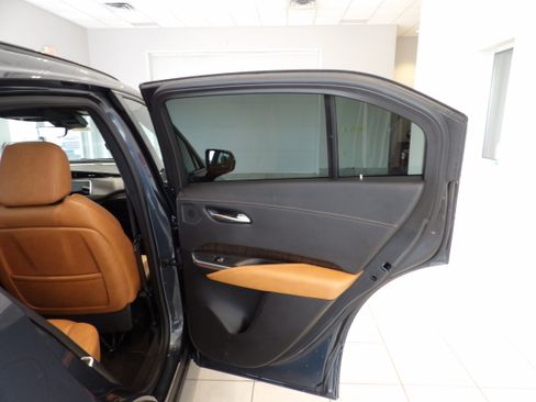 Used 2021 Cadillac XT4 Sport image 21