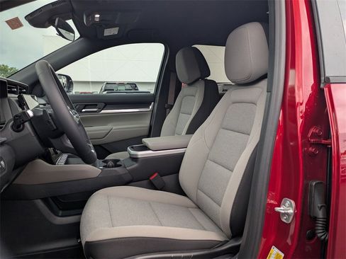 New 2026 GMC Terrain Elevation w/ LPO, Floor Liner Package image 12