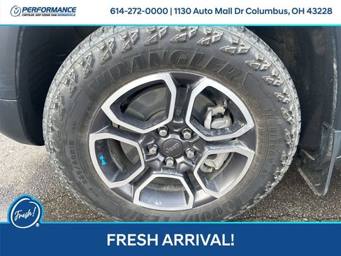 Used 2024 Jeep Grand Cherokee Trailhawk w/ Advanced Protech Group II image 10