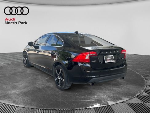 Used 2012 Volvo S60 T5 FWD image 3