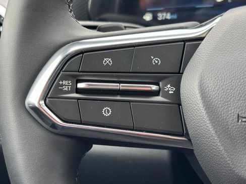 New 2026 Chevrolet Equinox LT w/ Convenience Package II FWD image 12