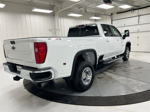New 2026 Chevrolet Silverado 3500 LT w/ All Star Edition image 5