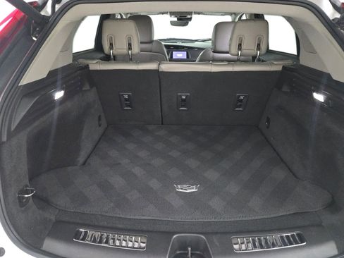 Used 2019 Cadillac XT4 Premium Luxury image 11