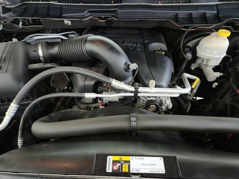 Used 2016 RAM 1500 Laramie w/ Convenience Group AWD/4WD image 42
