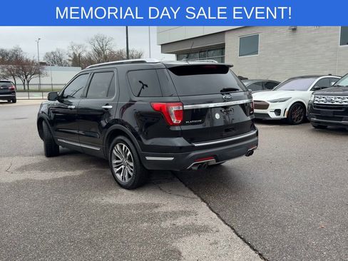 Used 2018 Ford Explorer Platinum AWD/4WD image 8