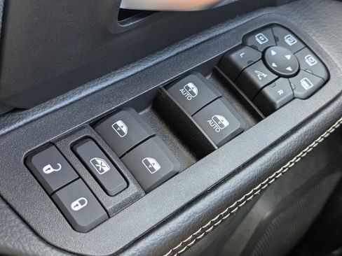 New 2026 RAM 2500 Big Horn image 20