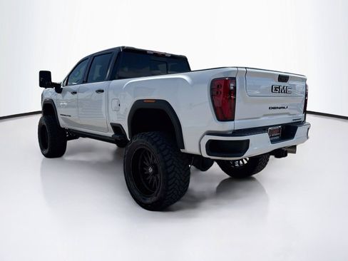 Used 2024 GMC Sierra 2500 Denali w/ Denali Reserve Package AWD/4WD image 3