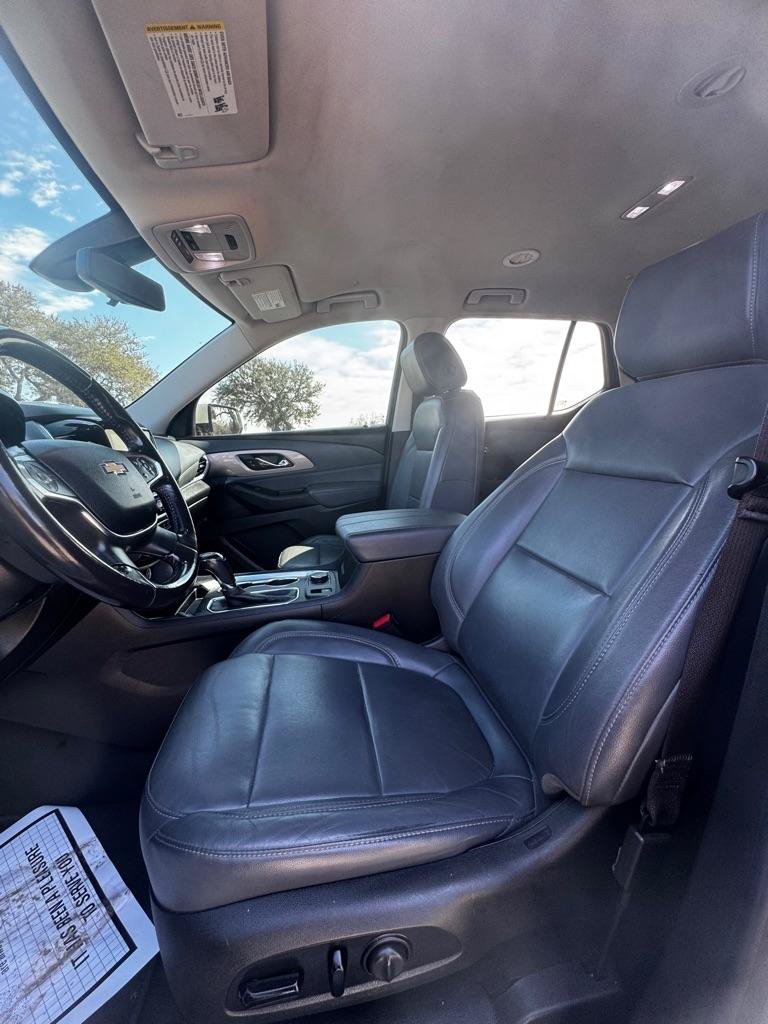 Used 2019 Chevrolet Traverse LT w/ LT Premium Package FWD image 10