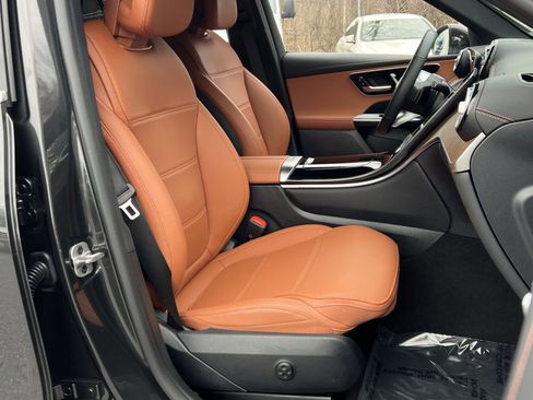 Certified 2025 Mercedes-Benz GLC 300 4MATIC image 26