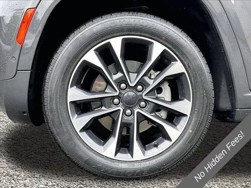 Used 2023 Jeep Grand Cherokee L Overland AWD/4WD image 9