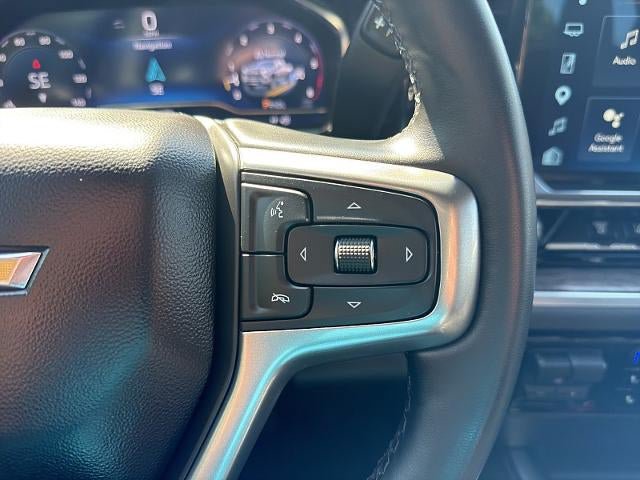 Used 2025 Chevrolet Silverado 2500 LTZ w/ LTZ Plus Package AWD/4WD image 34