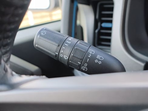 Certified 2024 Ford Bronco Black Diamond image 21