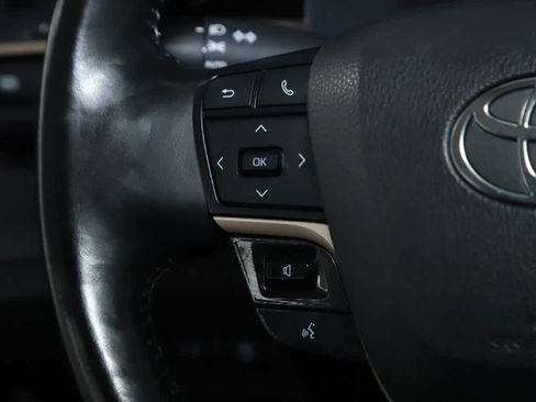 Certified 2023 Toyota Crown AWD/4WD image 24