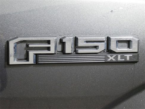 Used 2016 Ford F150 XLT w/ Equipment Group 302A Luxury image 8