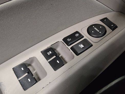 Used 2018 Hyundai Elantra SEL image 27