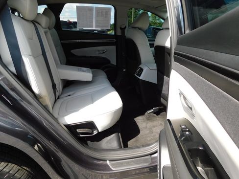 Used 2022 Hyundai Tucson Limited w/ Cargo Package AWD/4WD image 22