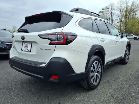 Used 2024 Subaru Outback Premium w/ Popular Package #1A image 18