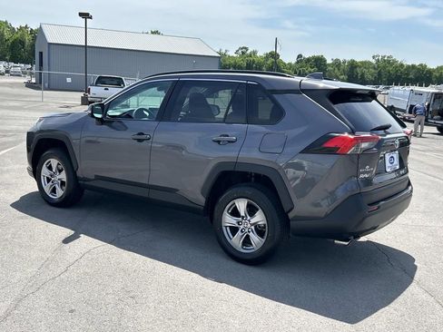 Used 2022 Toyota RAV4 XLE image 6