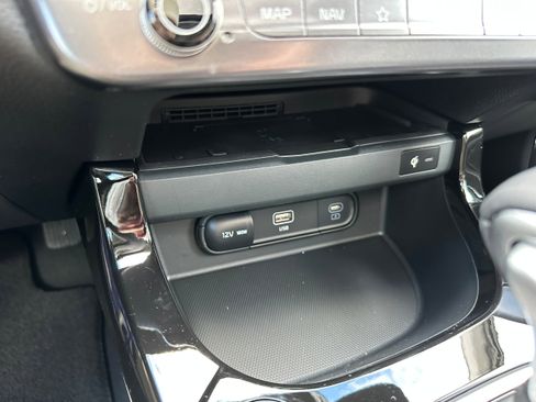 New 2026 Kia Seltos SX image 38