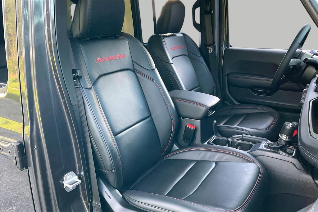 Used 2025 Jeep Wrangler Unlimited Rubicon w/ Convenience Group AWD/4WD image 20