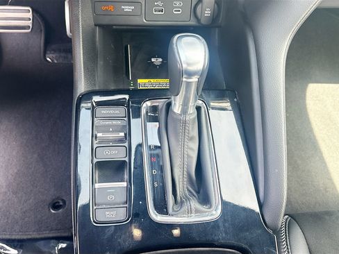 Used 2025 Acura Integra A-Spec w/ Technology Package FWD image 16