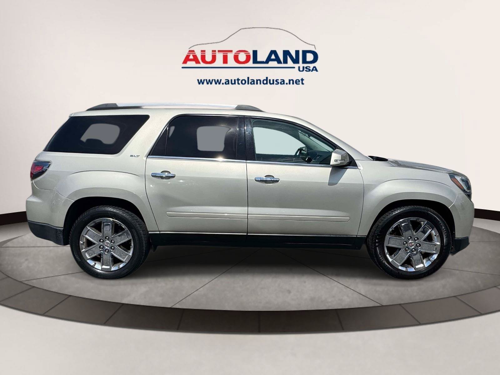 Used 2017 GMC Acadia Limited SLT AWD/4WD image 3