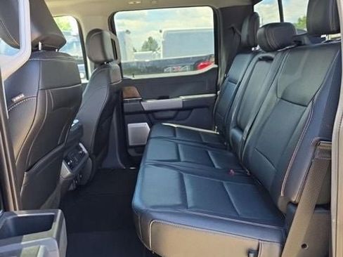 Used 2022 Ford F150 Lariat w/ Equipment Group 502A High AWD/4WD image 7