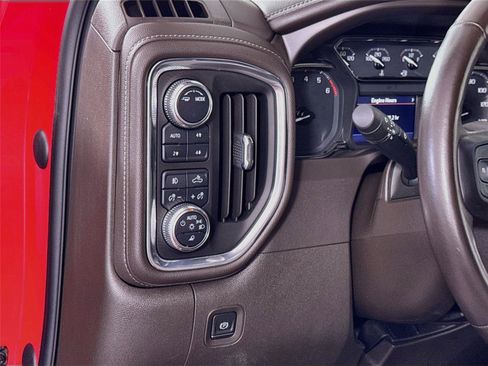 Used 2021 GMC Sierra 1500 SLT w/ SLT Premium Package AWD/4WD image 4