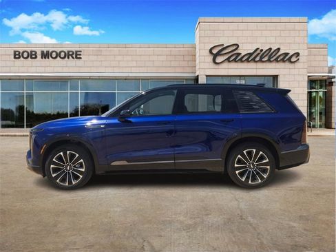 New 2026 Cadillac Vistiq Sport w/ LPO, Floor Liner Package image 4