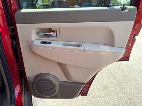 Used 2009 Jeep Liberty Sport w/ Popular Equipment Group RWD image 13