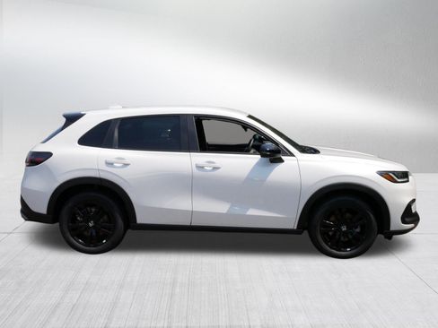 Certified 2027 Honda HR-V Sport image 8