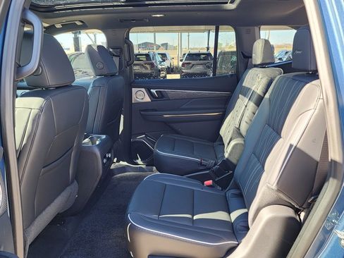 New 2026 Buick Enclave Avenir image 45