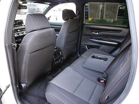 Used 2025 Honda CR-V Sport image 18