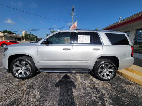 Used 2018 Chevrolet Tahoe Premier AWD/4WD image 17