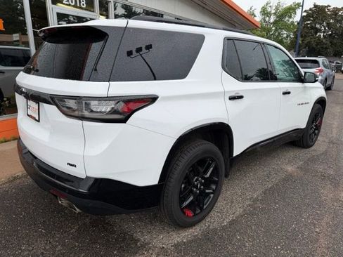 Used 2018 Chevrolet Traverse Premier w/ Redline Edition AWD/4WD image 7