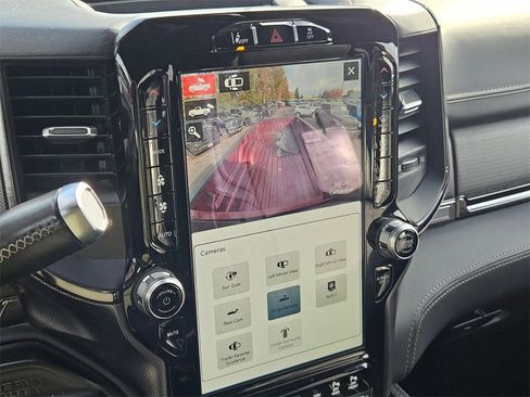 Certified 2022 RAM 3500 Limited image 28