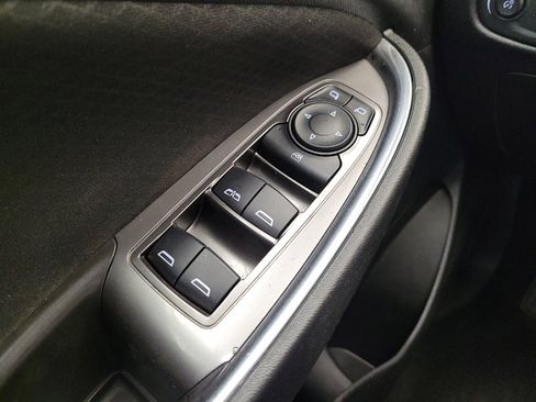 Used 2016 Chevrolet Malibu LT image 27