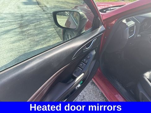 Used 2018 MAZDA MAZDA3 Grand Touring image 16