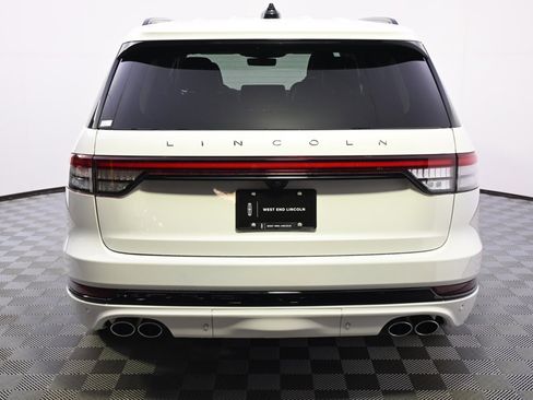 New 2026 Lincoln Aviator Reserve image 5